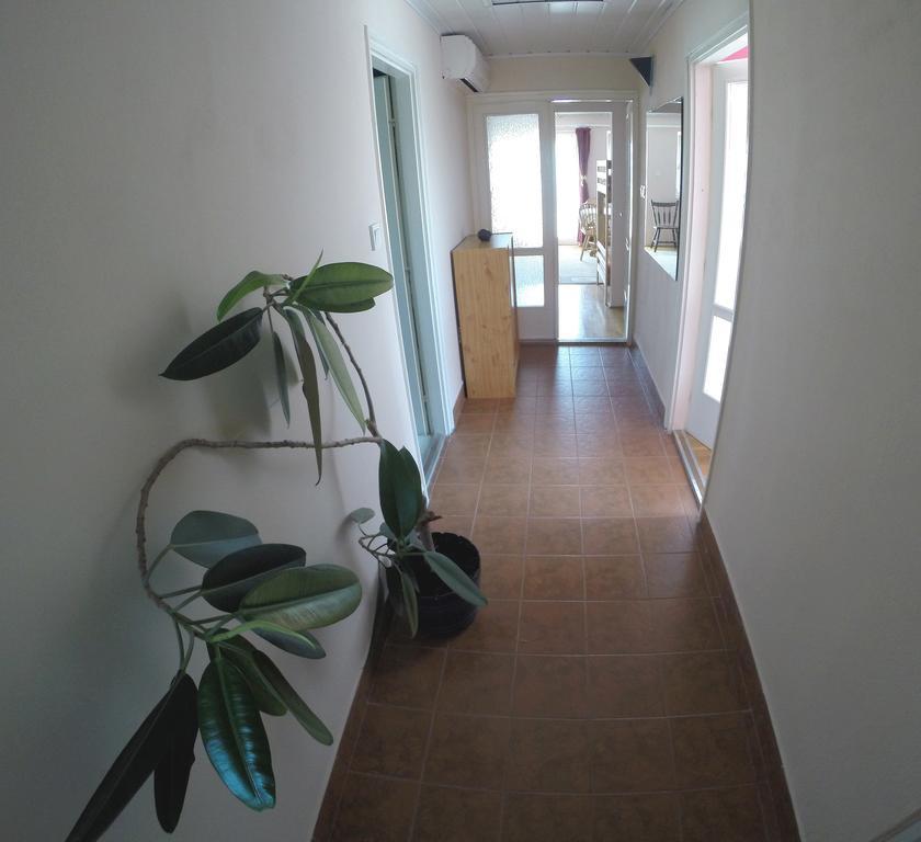 Bodza Vendeghaz Hotel Balatonfured Bagian luar foto